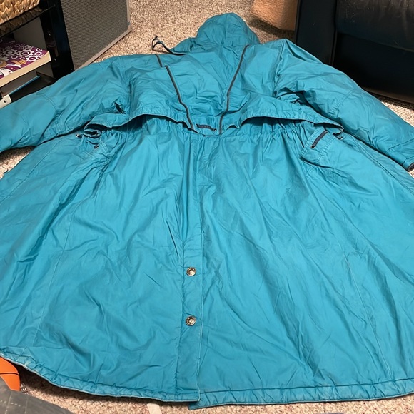 Vintage 80s/90s down feather filled ankle length puffer with snap slit back - Picture 13 of 14